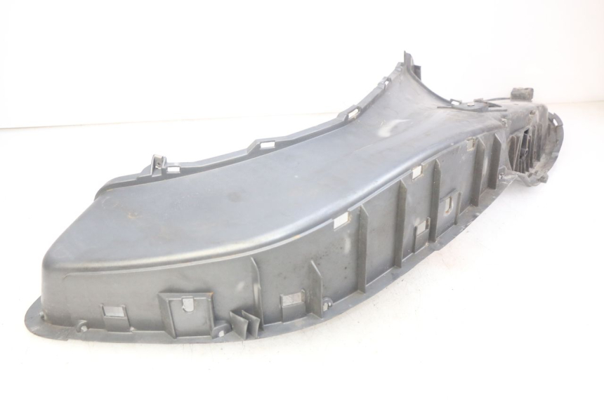 photo de MARCHE PIED DROIT PIAGGIO X9 EVOLUTION 125 (2003 - 2007) - Zoom état d’usage