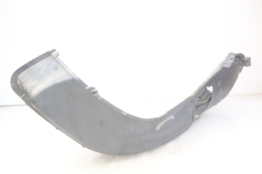 photo de MARCHE PIED DROIT PIAGGIO X9 EVOLUTION 125 (2003 - 2007) - Gros plan technique