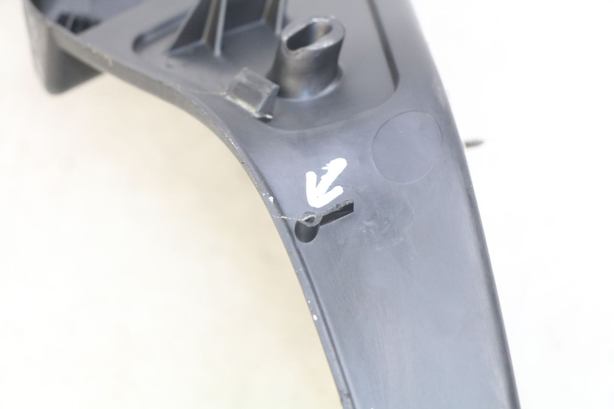 photo de MARCHE PIED DROIT PIAGGIO XEVO - X EVO 125 (2007 - 2017) - Zoom état d’usage