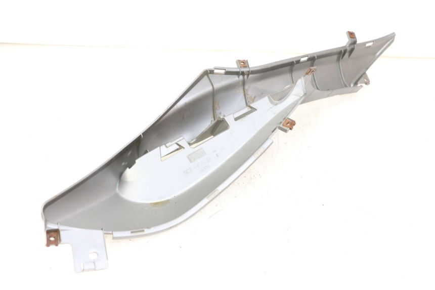 photo de MARCHE PIED DROIT YAMAHA NEOS NEO'S 4T 50 (2008 - 2016) - Gros plan technique