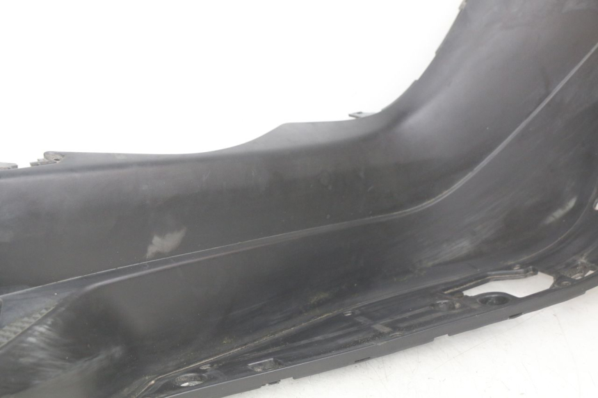 photo de MARCHE PIED DROIT YAMAHA YP MAJESTY 400 (2004 - 2008) - Détails caractéristiques