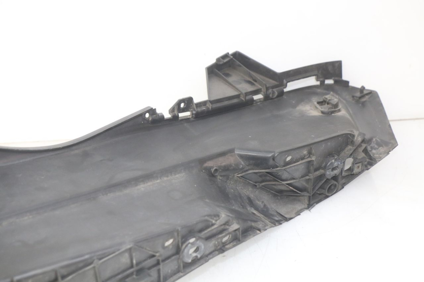 photo de MARCHE PIED DROIT YAMAHA YP MAJESTY 400 (2004 - 2008) - Autre angle de vue