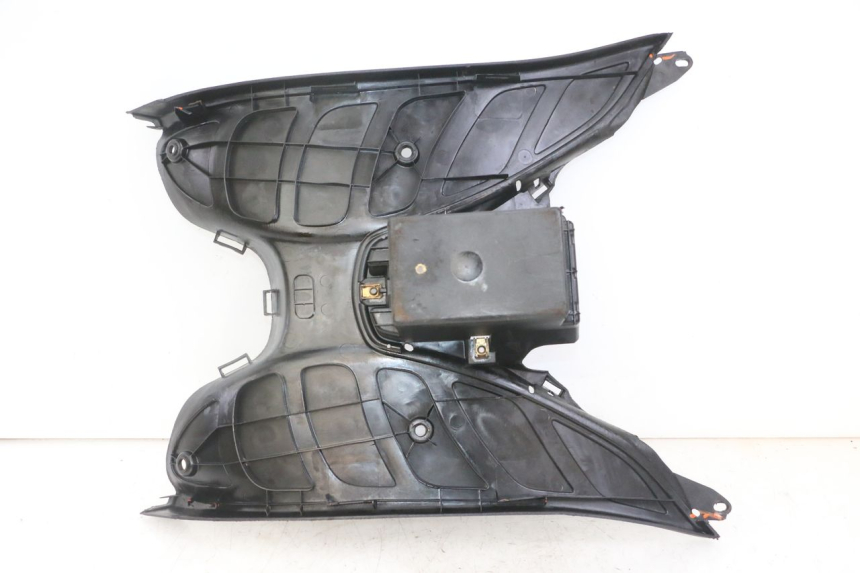 photo de MARCHE PIED PEUGEOT ELYSEO 125 (1999 - 2004) - Focus structure