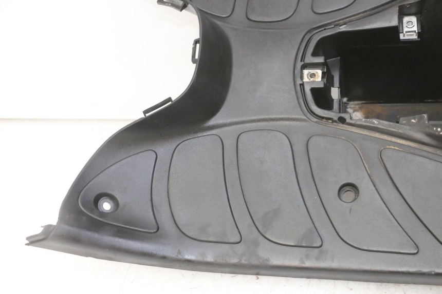 photo de MARCHE PIED PEUGEOT ELYSTAR 125 (2002 - 2007) - Détails caractéristiques