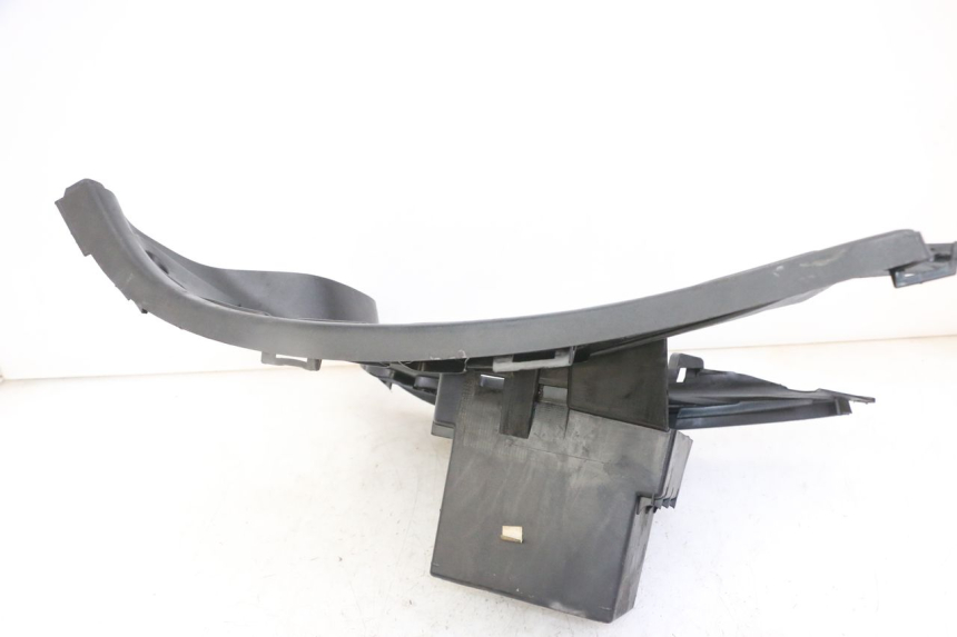 photo de MARCHE PIED PEUGEOT ELYSTAR 125 (2002 - 2007) - Autre angle de vue