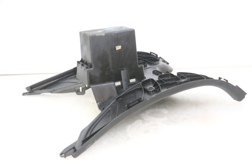 photo de MARCHE PIED PEUGEOT ELYSTAR 125 (2002 - 2007) - Marquages et références