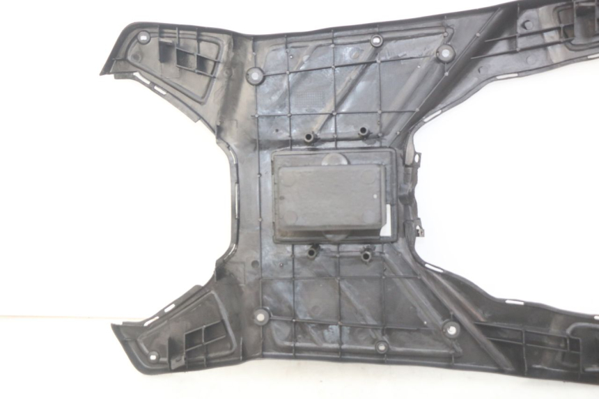 photo de MARCHE PIED KEEWAY F-ACT FACT 50 (2006 - 2011) - État de surface