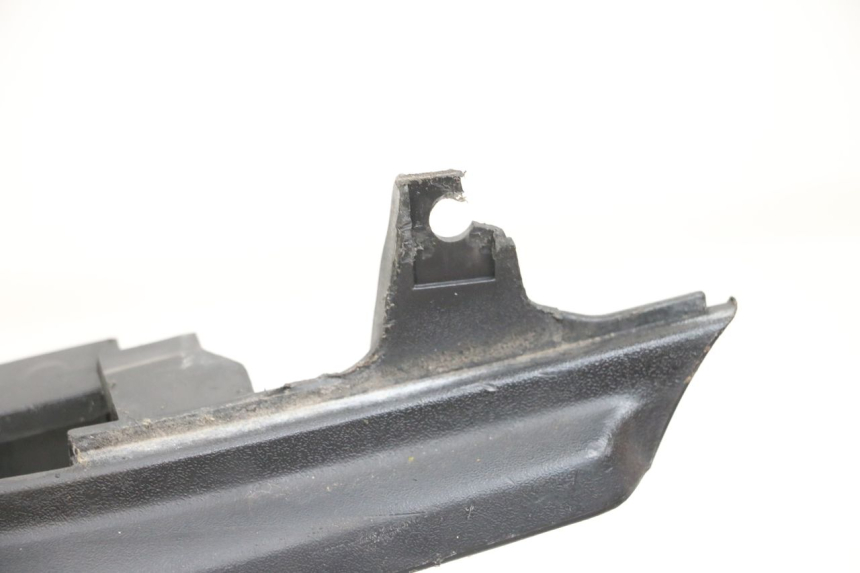 photo de MARCHE PIED SYM FIDDLE 3 III 50 (2014 - 2020) - Gros plan technique