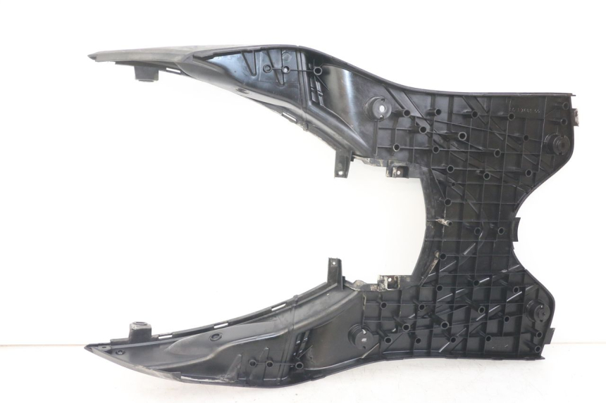 photo de MARCHE PIED MBK FLAME X 125 (2004 - 2007) - Gros plan technique