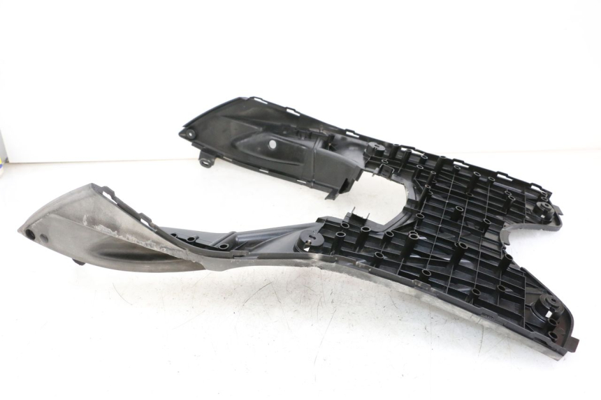 photo de MARCHE PIED MBK FLAME X 125 (2007 - 2016) - Détail de la pièce