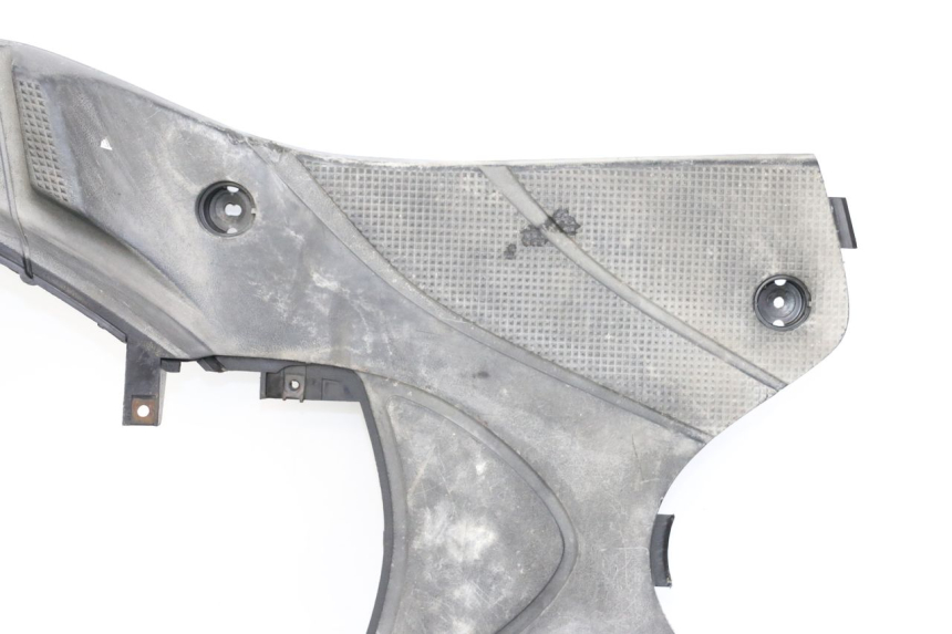 photo de MARCHE PIED MBK FLAME X 125 (2007 - 2016) - Vue rapprochée