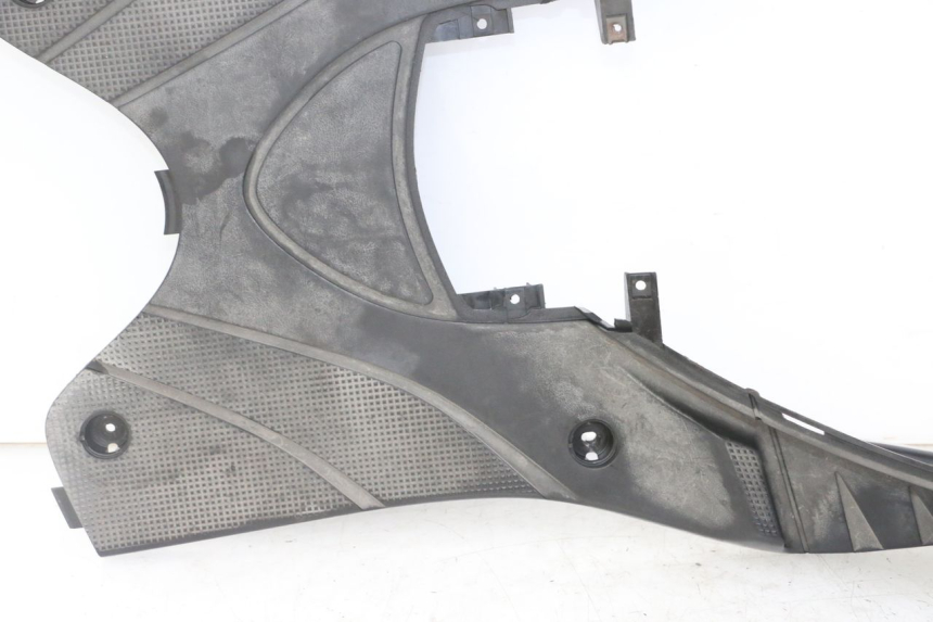 photo de MARCHE PIED MBK FLAME X 125 (2007 - 2016) - Focus structure