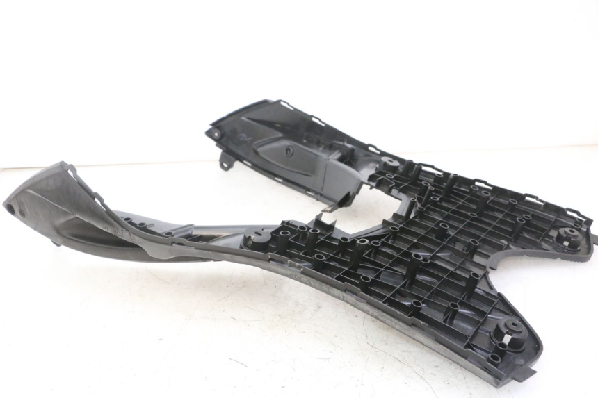 photo de MARCHE PIED MBK FLAME X 125 (2007 - 2016) - Autre angle de vue