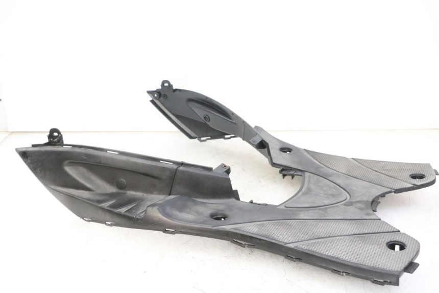 photo de MARCHE PIED MBK FLAME X 125 (2007 - 2016) - État de surface