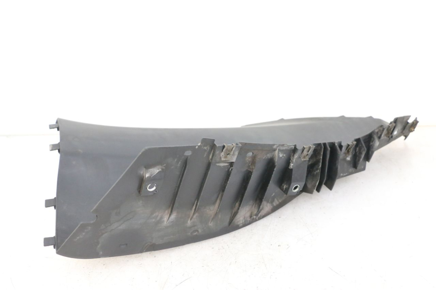 photo de MARCHE PIED GAUCHE BMW C1 125 (2000 - 2003) - Gros plan technique