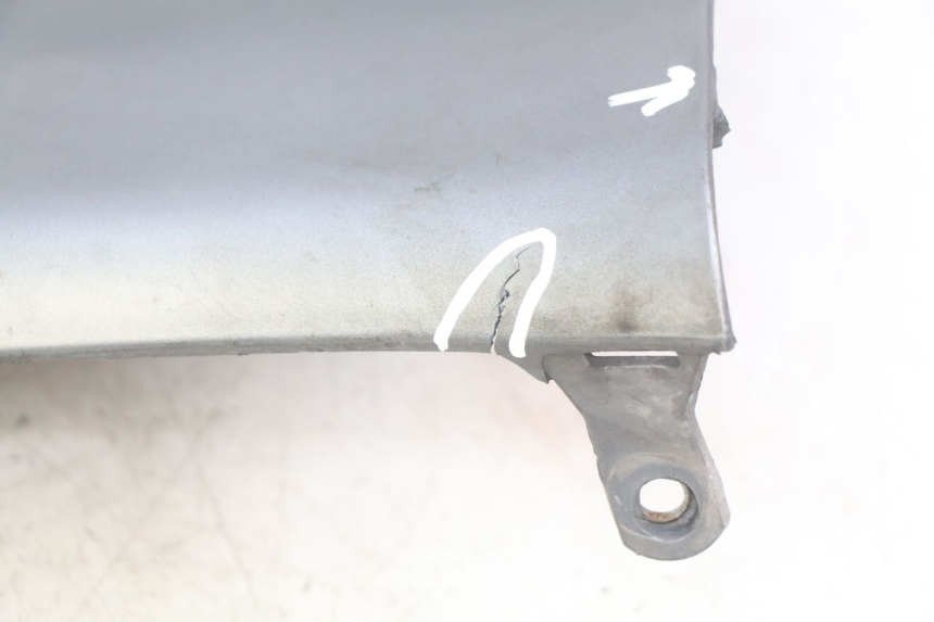 photo de MARCHE PIED GAUCHE BMW C1 125 (2000 - 2003) - Zoom état d’usage