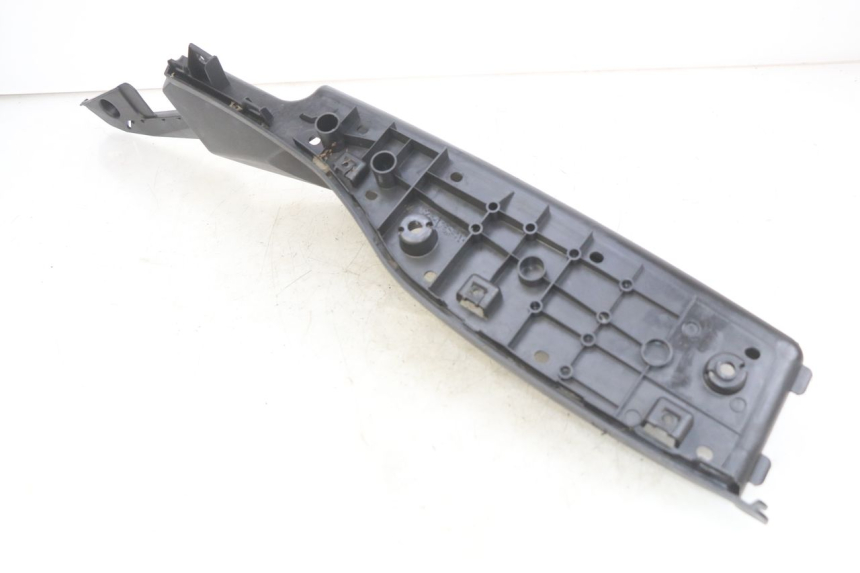 photo de MARCHE PIED GAUCHE KYMCO DOWNTOWN ABS 125 (2015 - 2017) - Détail de la pièce