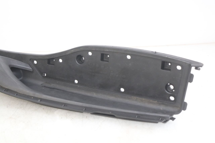 photo de MARCHE PIED GAUCHE KYMCO DOWNTOWN ABS 125 (2015 - 2017) - Gros plan technique