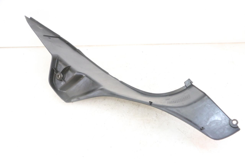 photo de MARCHE PIED GAUCHE PEUGEOT ELYSEO 125 (1999 - 2004) - Autre angle de vue