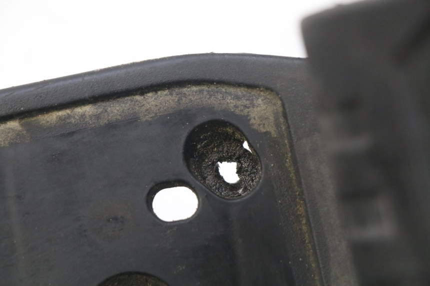 photo de MARCHE PIED GAUCHE HONDA FORZA 125 (2015 - 2016) - Zoom état d’usage