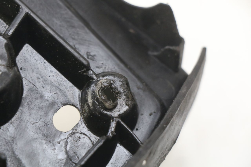 photo de MARCHE PIED GAUCHE HONDA FORZA 125 (2015 - 2016) - Autre angle de vue