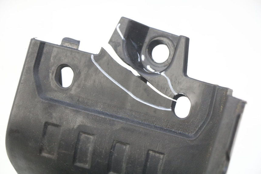 photo de MARCHE PIED GAUCHE HONDA FORZA 125 (2015 - 2016) - Points de fixation