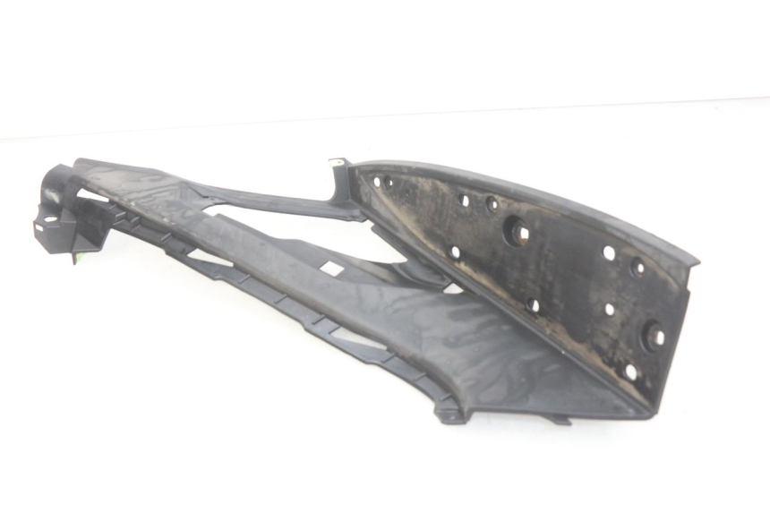 photo de MARCHE PIED GAUCHE PEUGEOT GEOPOLIS 400 (2007 - 2013) - Vue d’ensemble