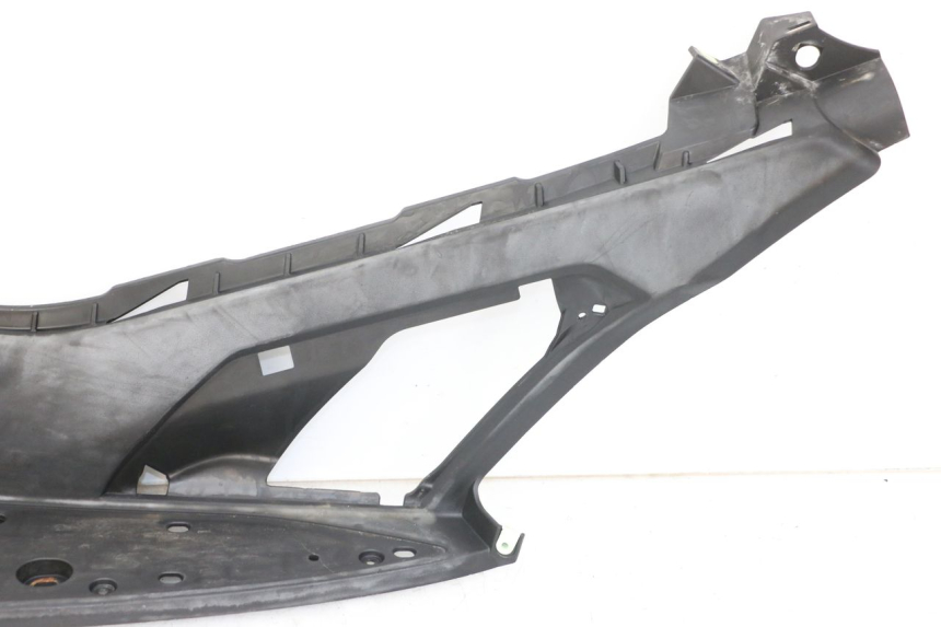 photo de MARCHE PIED GAUCHE PEUGEOT GEOPOLIS RS 125 (2007 - 2009) - Points de fixation