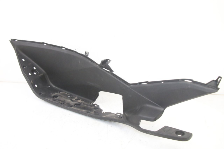 photo de MARCHE PIED GAUCHE HONDA PCX (JF57/JF64) 125 (2014 - 2018) - Autre angle de vue