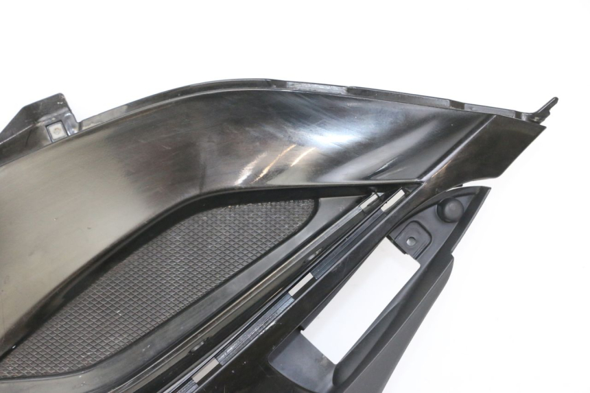 photo de MARCHE PIED GAUCHE PIAGGIO IE MP3 YOURBAN 300 (2011 - 2016) - Détail de la pièce