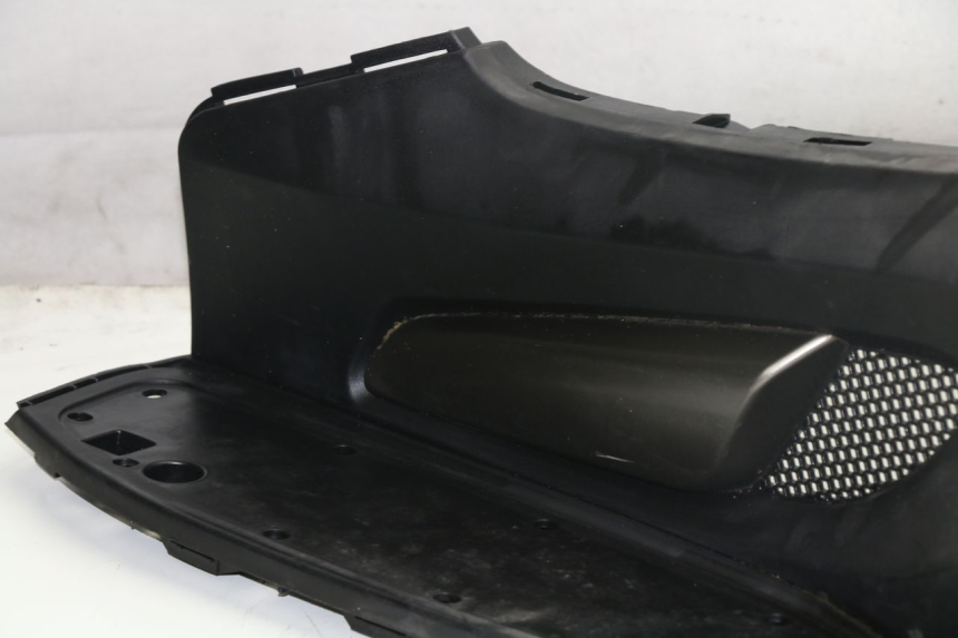 photo de MARCHE PIED GAUCHE KYMCO K-XCT 125 (2013 - 2017) - Points de fixation