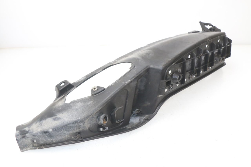 photo de MARCHE PIED GAUCHE PIAGGIO MP3 LT 400 (2007 - 2012) - Détail de la pièce