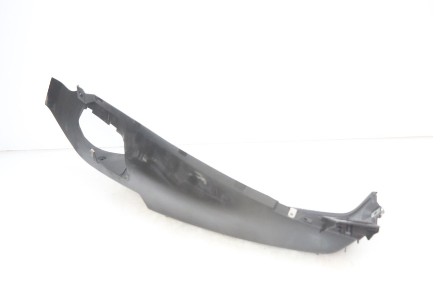 photo de MARCHE PIED GAUCHE PIAGGIO MP3 LT 300 (2010 - 2016) - Autre angle de vue