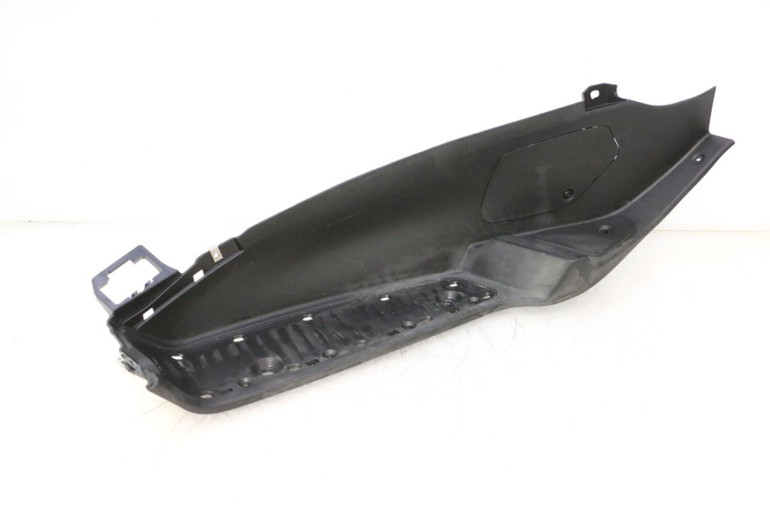 photo de MARCHE PIED GAUCHE PIAGGIO MP3 LT 300 (2010 - 2016) - Vue d’ensemble