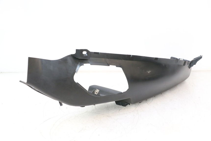 photo de MARCHE PIED GAUCHE PIAGGIO MP3 LT 400 (2007 - 2012) - Vue d’ensemble