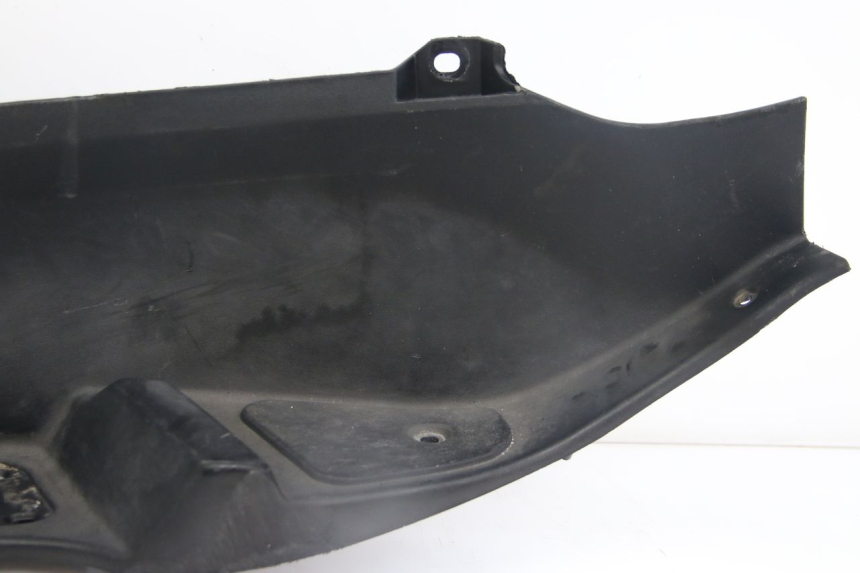 photo de MARCHE PIED GAUCHE PIAGGIO MP3 125 (2006 - 2014) - Détail de la pièce