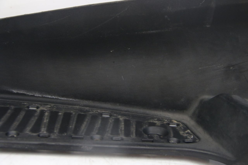 photo de MARCHE PIED GAUCHE PIAGGIO MP3 125 (2006 - 2014) - Zoom état d’usage