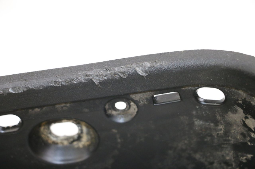 photo de MARCHE PIED GAUCHE PIAGGIO MP3 500 (2011 - 2015) - Détail de la pièce