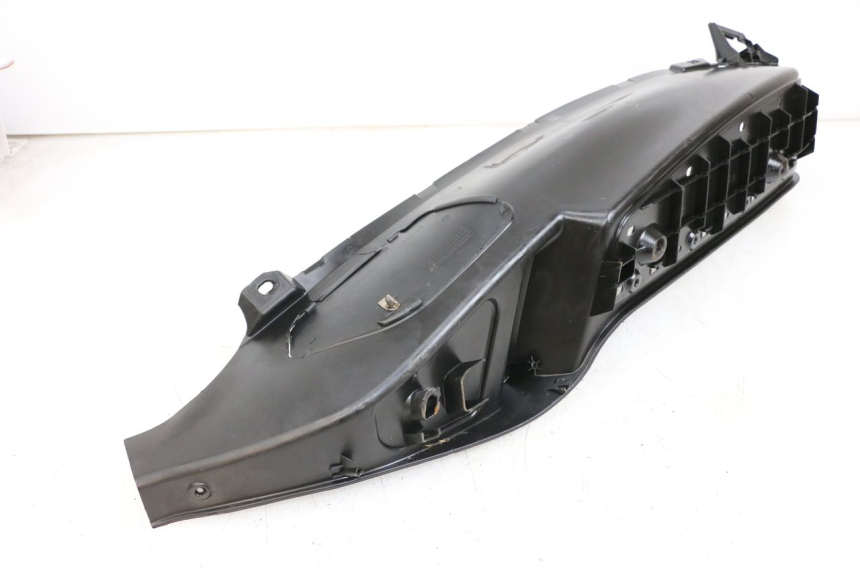 photo de MARCHE PIED GAUCHE PIAGGIO MP3 500 (2011 - 2015) - Autre angle de vue