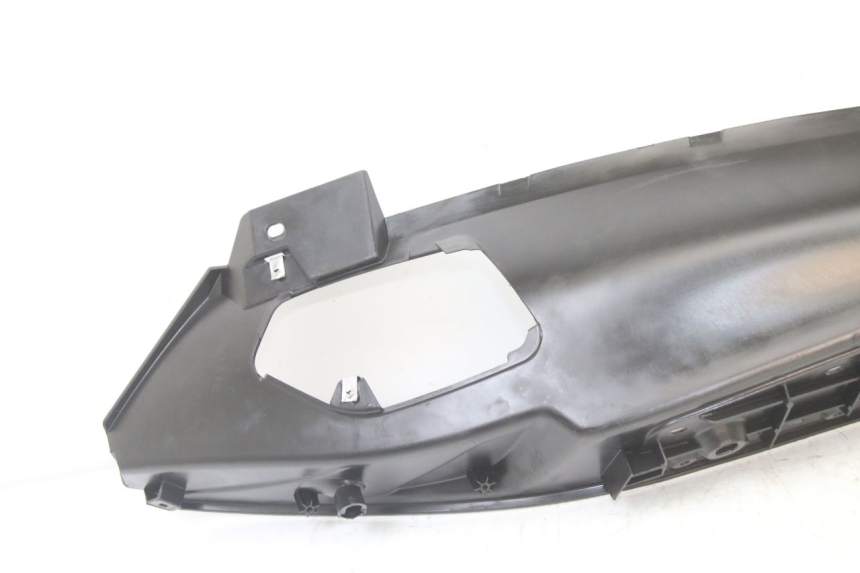 photo de MARCHE PIED GAUCHE PIAGGIO MP3 500 (2014 - 2017) - Vue d’ensemble