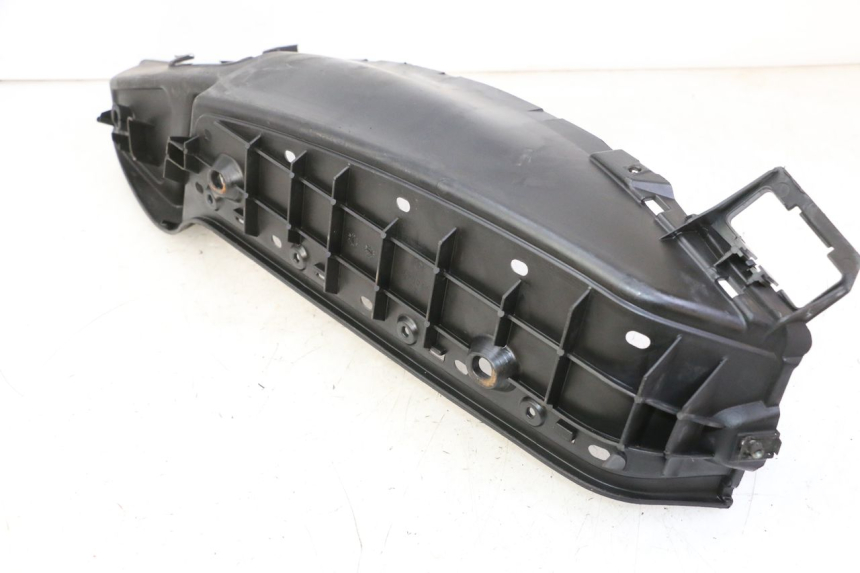 photo de MARCHE PIED GAUCHE PIAGGIO MP3 RL 250 (2006 - 2010) - Zoom état d’usage