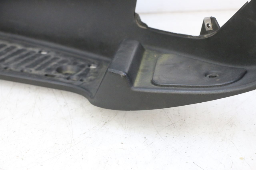 photo de MARCHE PIED GAUCHE PIAGGIO MP3 RL 250 (2006 - 2010) - Pièce contrôlée