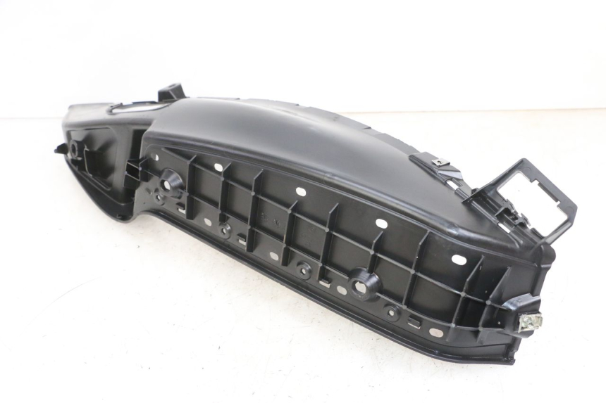 photo de MARCHE PIED GAUCHE PIAGGIO MP3 RL 250 (2006 - 2010) - Détail de la pièce