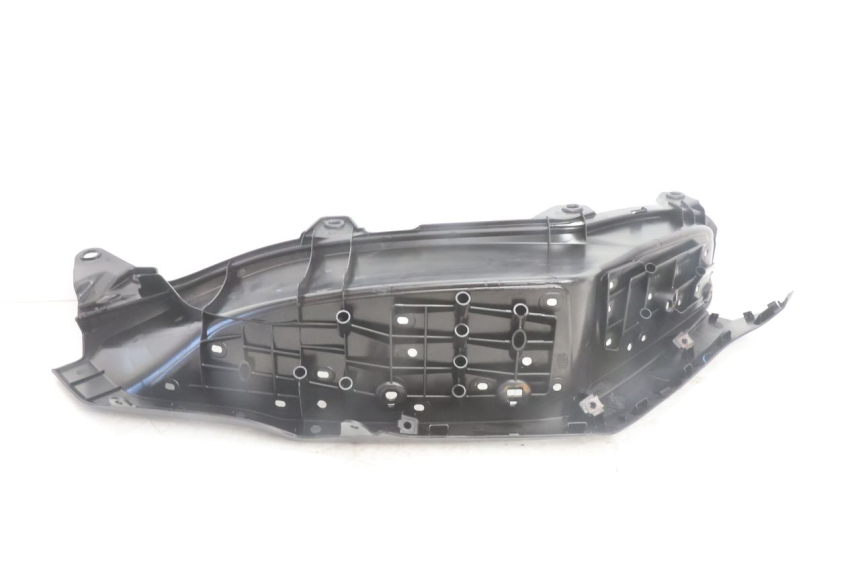 photo de MARCHE PIED GAUCHE YAMAHA N-MAX NMAX 125 (2021 - 2024) - Vue d’ensemble