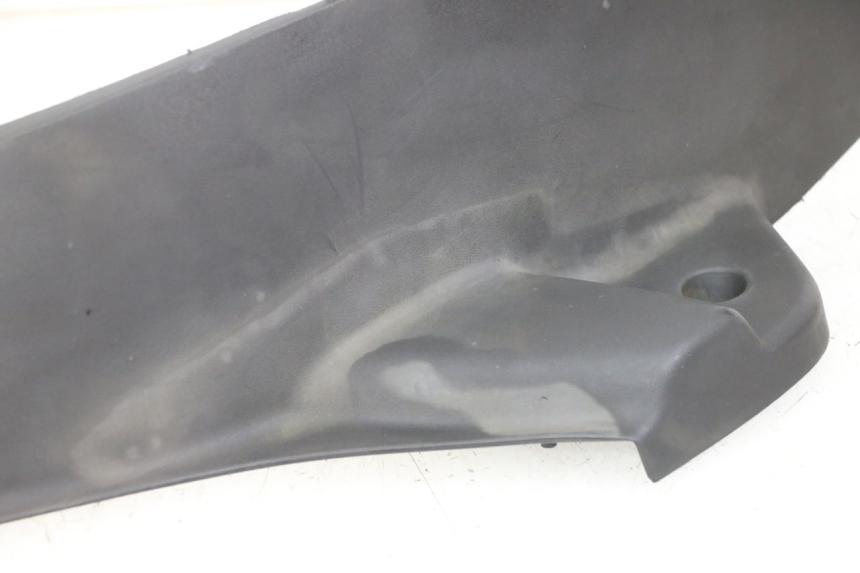 photo de MARCHE PIED GAUCHE PEUGEOT ELYSTAR 125 (2002 - 2007) - Gros plan technique