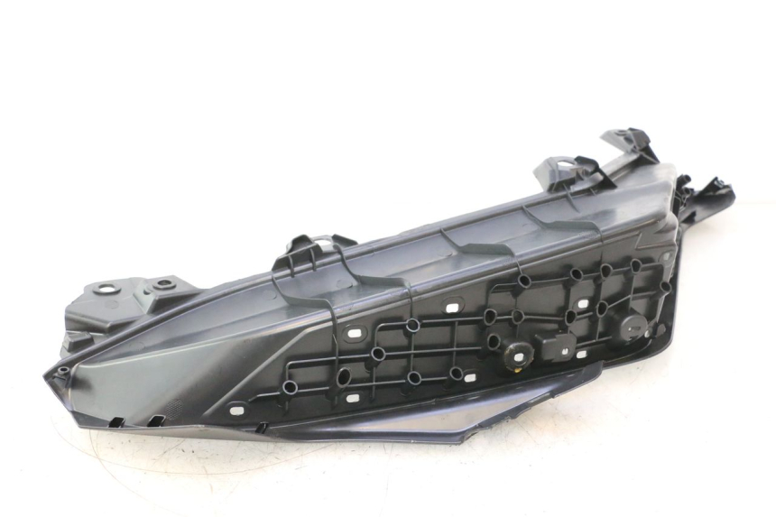 photo de MARCHE PIED GAUCHE JM MOTORS R-MAX TECH 50 (2024 - 2026) - État de surface