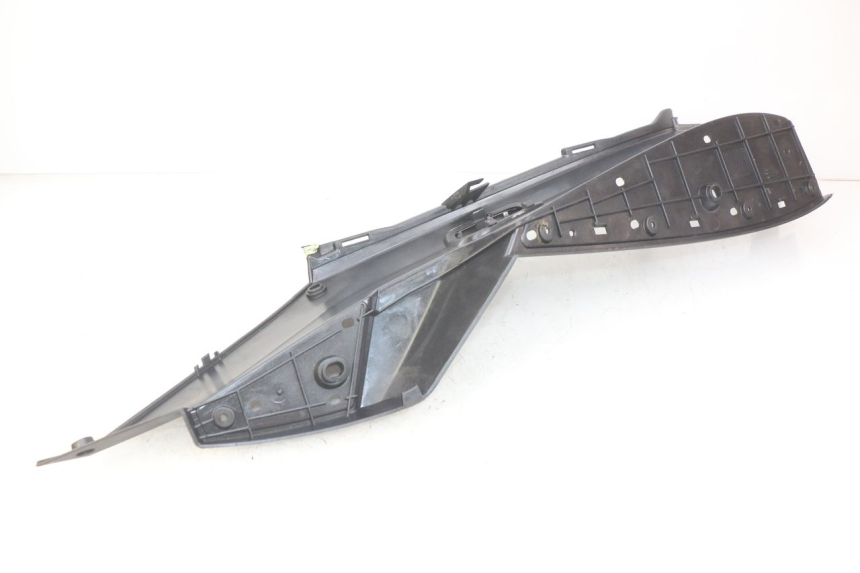 photo de MARCHE PIED GAUCHE PEUGEOT SATELIS 125 (2010 - 2012) - Zoom état d’usage