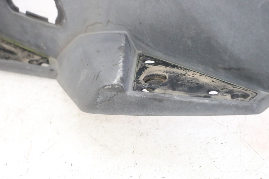 photo de MARCHE PIED GAUCHE PEUGEOT SATELIS 250 (2006 - 2012) - Marquages et références