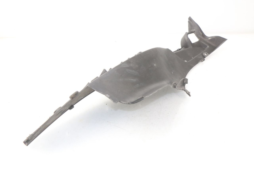 photo de MARCHE PIED GAUCHE APRILIA SCARABEO GT 125 (1999 - 2007) - Détail de la pièce