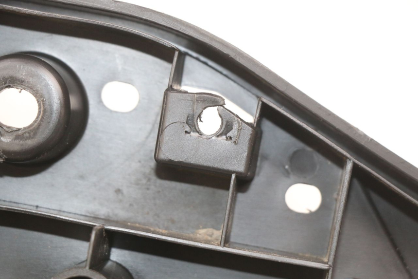 photo de MARCHE PIED GAUCHE KYMCO X-TOWN XTOWN 125 (2016 - 2021) - Détail de la pièce